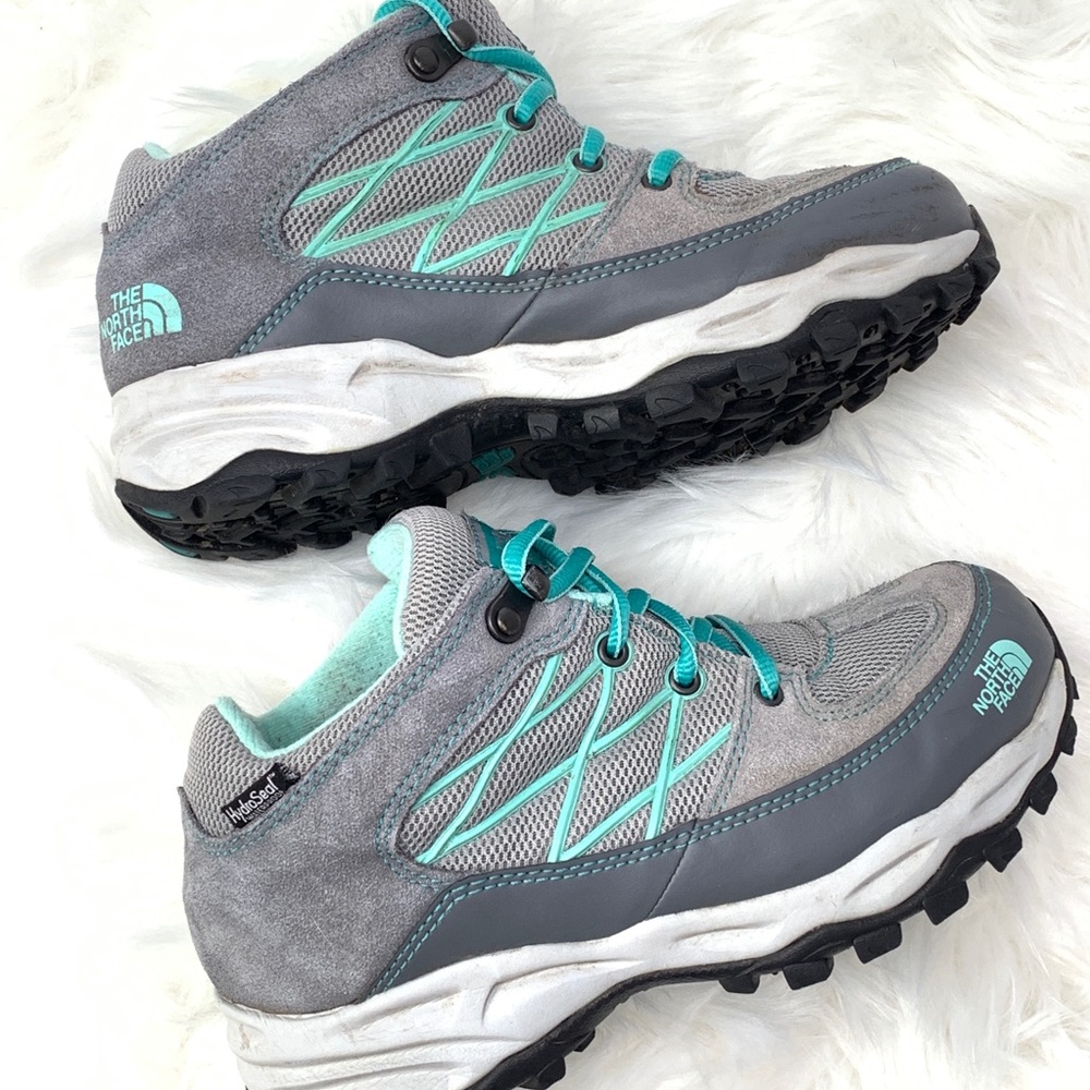 The North Face Girls’ Hiking Shoes Size 2